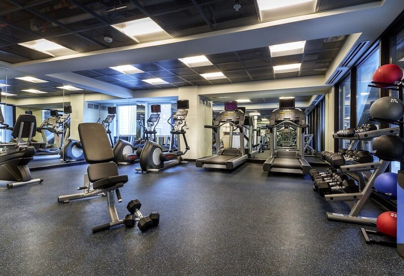 Godfrey Hotel Chicago