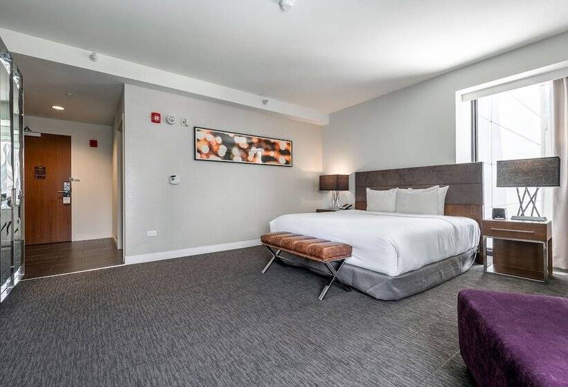 Godfrey Hotel Chicago