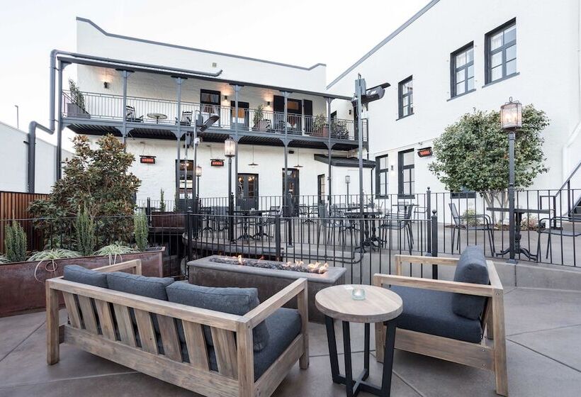 فندق The Holbrooke