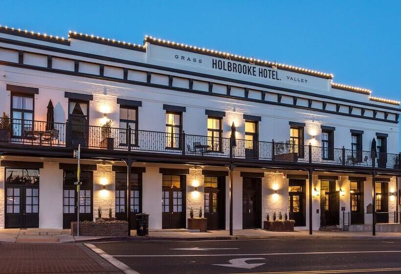 Отель The Holbrooke