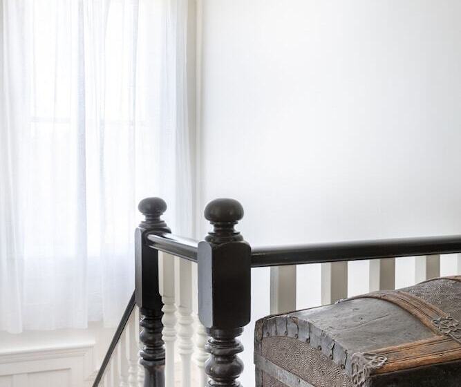 Отель The Holbrooke