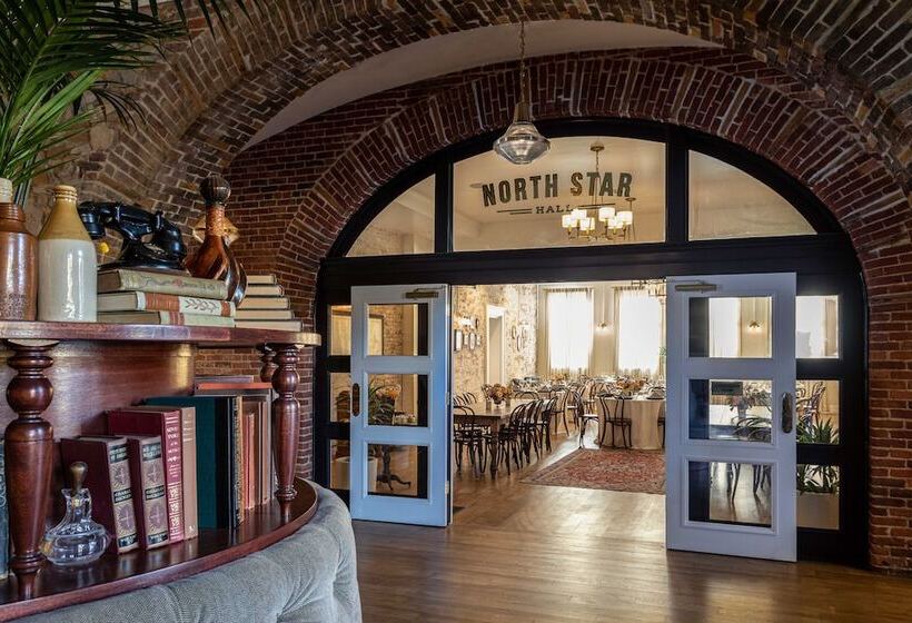 Отель The Holbrooke