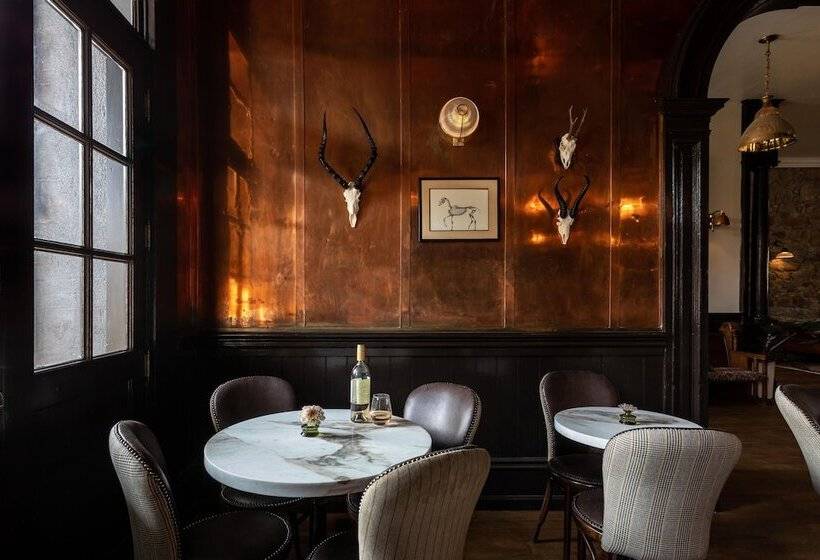 Отель The Holbrooke