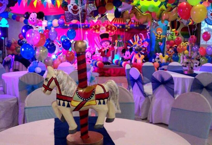 The Orchard Cebu Hotel & Suites