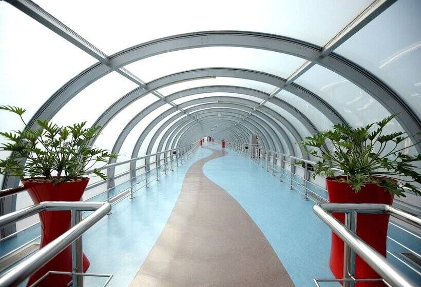 هتل The Torch Doha