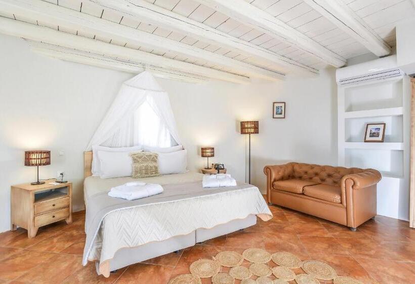 هتل Varos Village Boutique