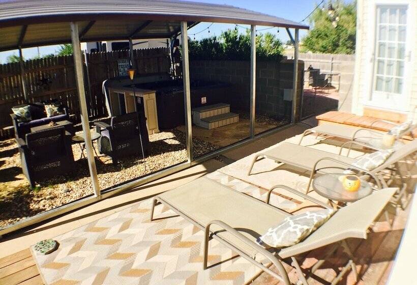 فندق Vara Guest House