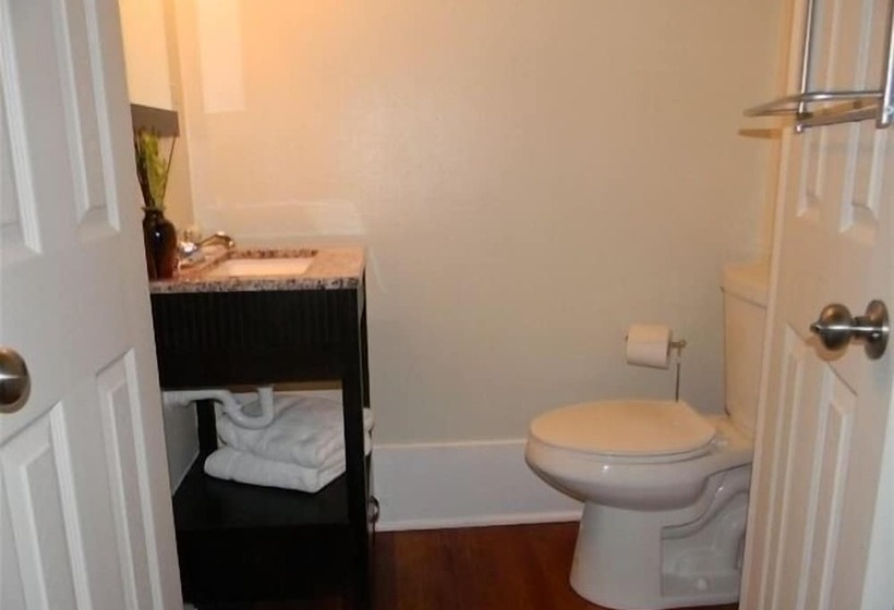 فندق Vara Guest House