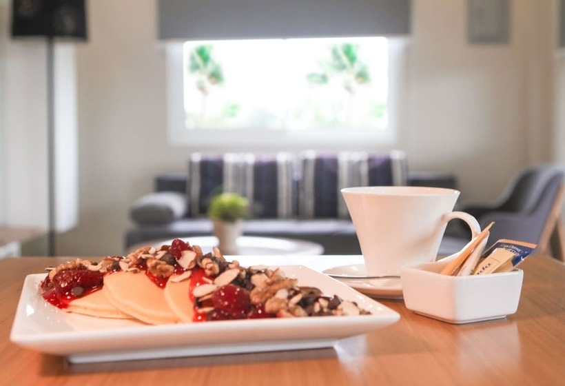 هتل Z Pad Residences