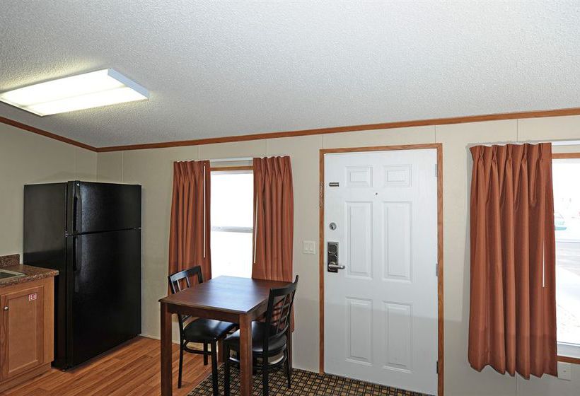 Instalodge Hotel & Suites