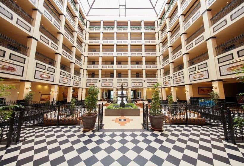 ミステリーホテル Roulette de Portaventura World