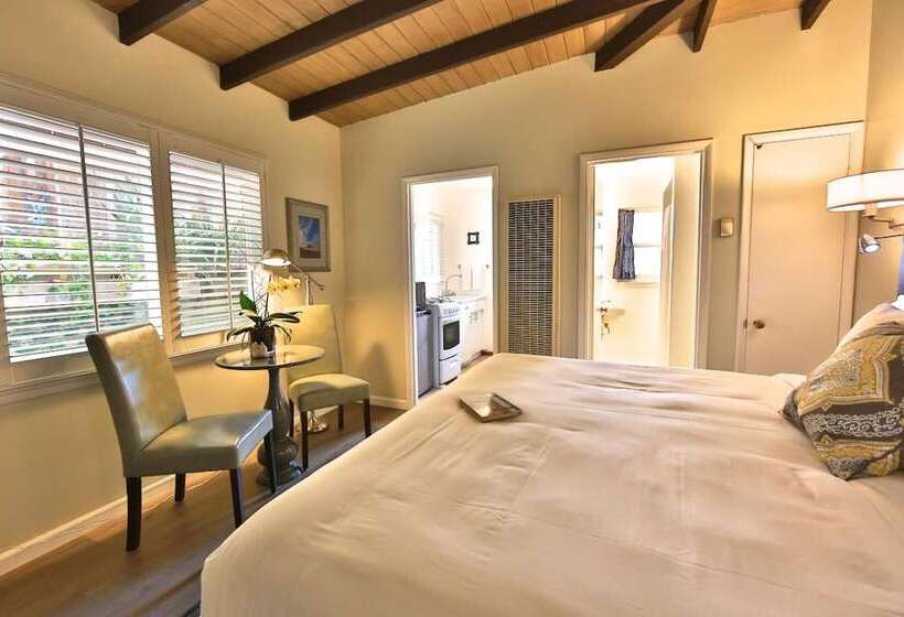 فندق على الطريق Pleasant Inn