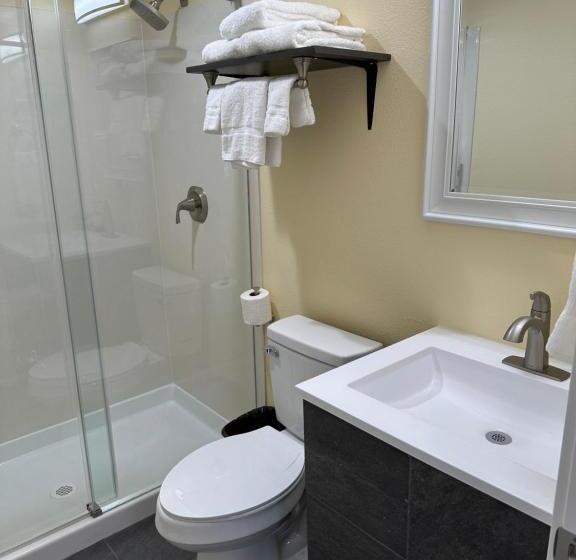 모텔 Relax Inn Of Medford