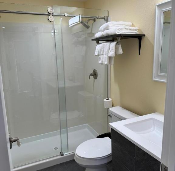 모텔 Relax Inn Of Medford