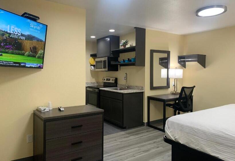 모텔 Relax Inn Of Medford