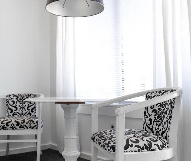 فندق على الطريق Sole East Beach