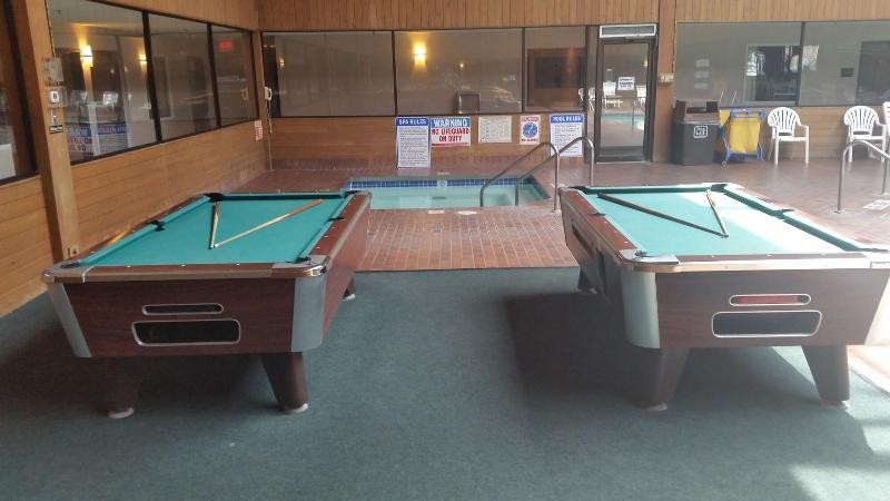 فندق على الطريق Woodfield Inn And Suites