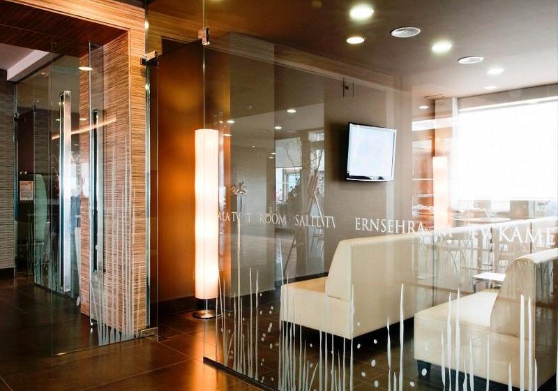 Mystery Hotel Cambrils