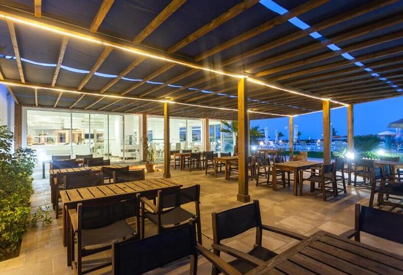 Nour Congress & Resort