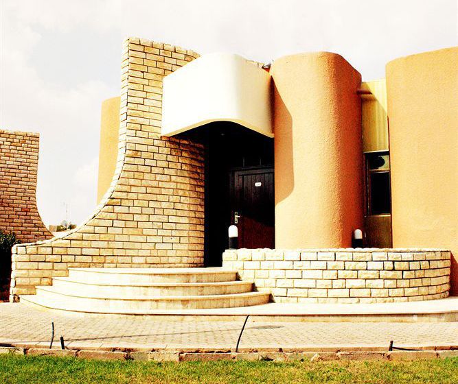 One To One  & Resort Ain Al Faida