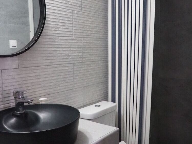 Panorama Studios & Apartments