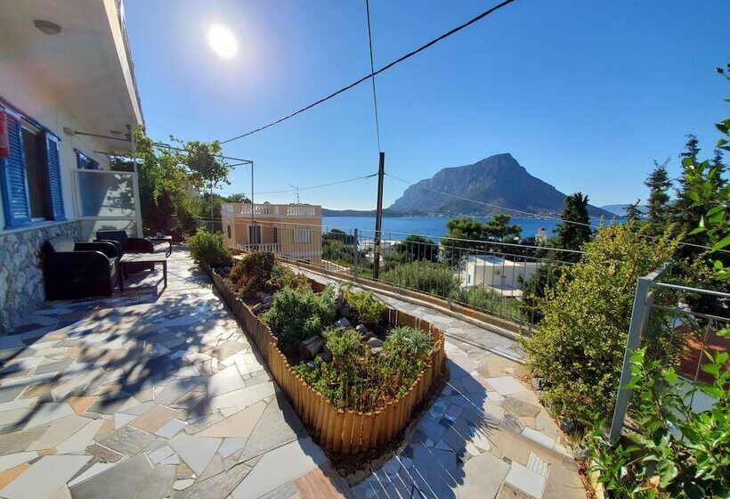 Panorama Studios & Apartments