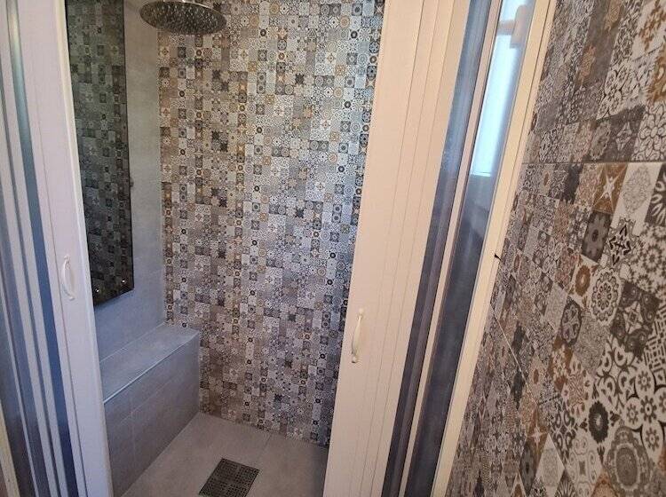 Panorama Studios & Apartments