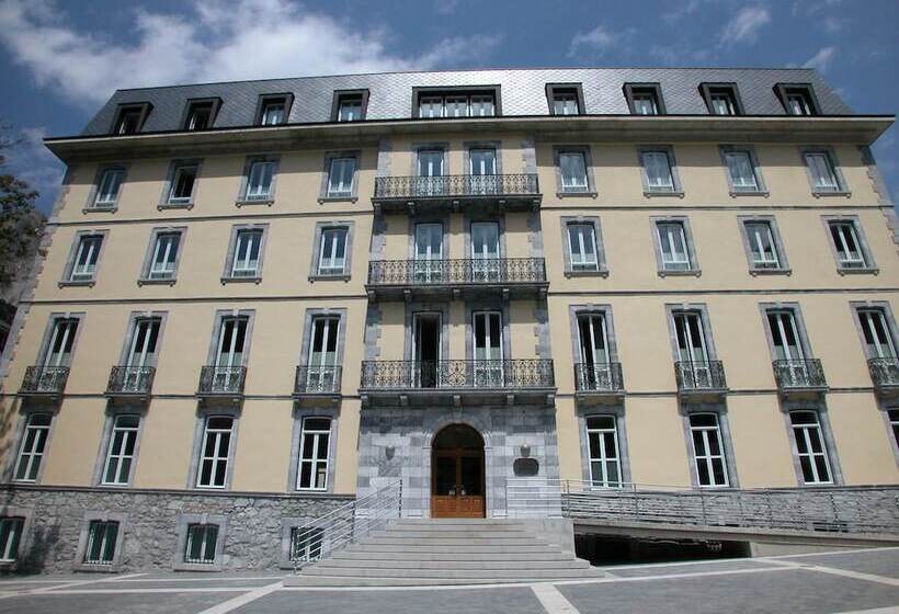 渡假胜地  Continental Balneario De Panticosa