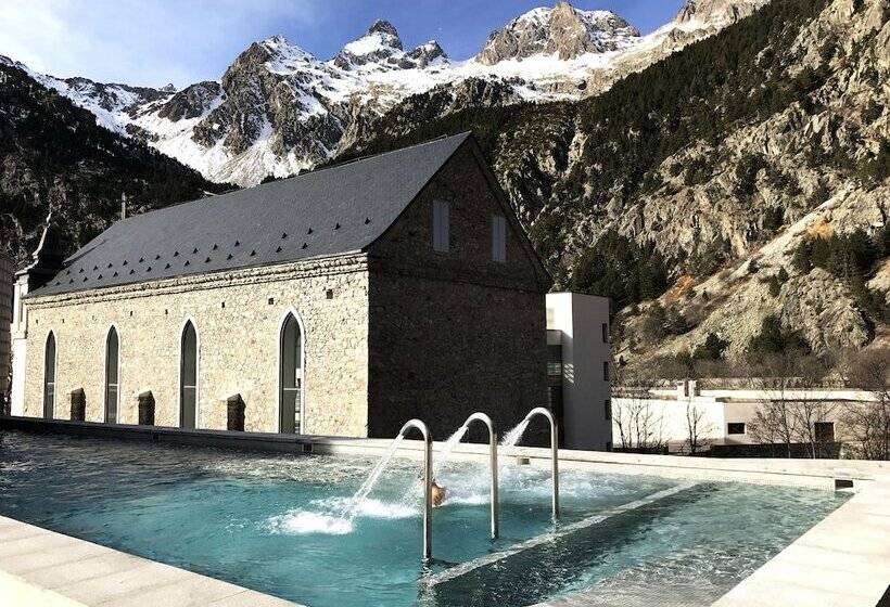 Курорт Continental Balneario De Panticosa