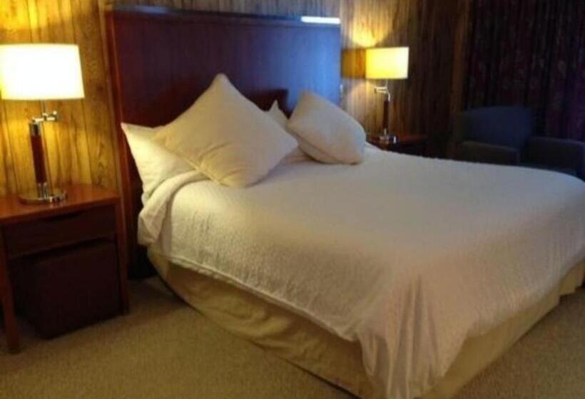 منتجع Evergreen Valley Inn