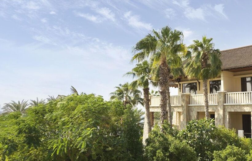 Sofitel Dubai The Palm Resort & Spa