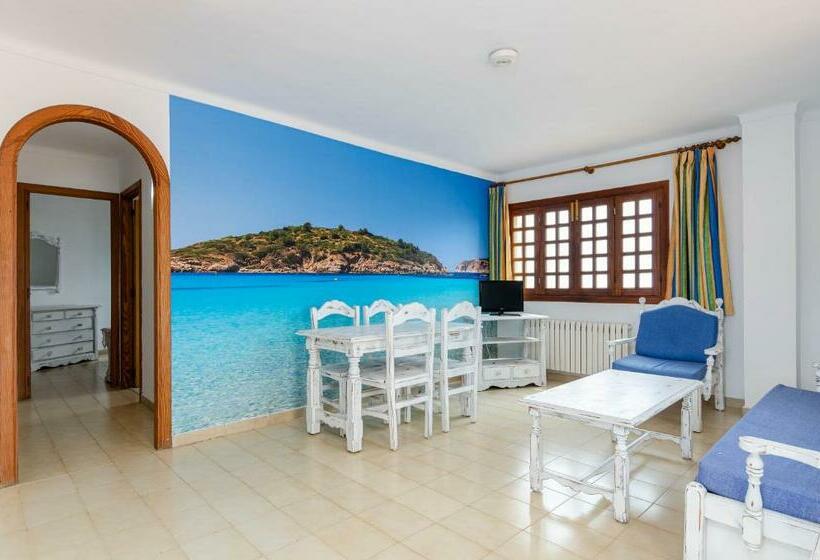 Sol y Mar Apartments