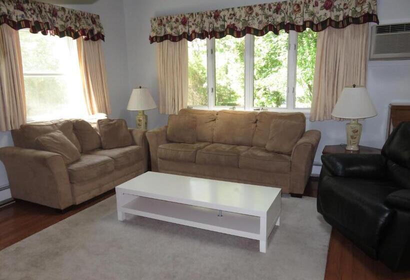 汽车旅馆 The Even Tide