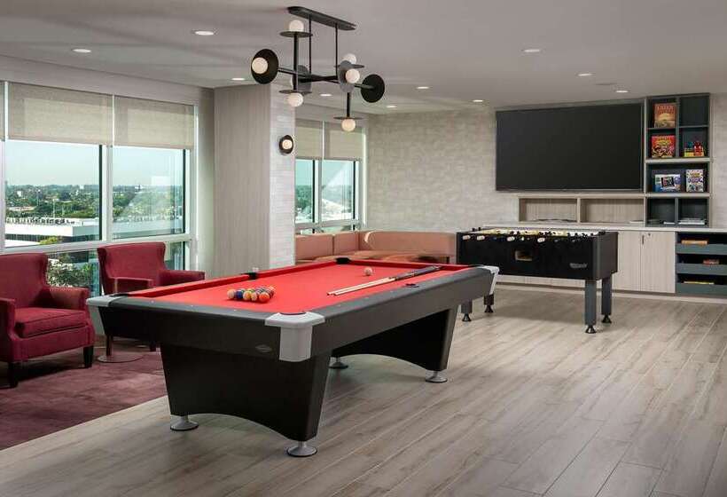 ホテル Home2 Suites By Hilton Miami Airport South Blue Lagoon