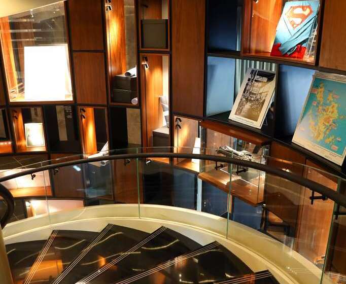 هتل The Wb Abu Dhabi, Curio Collection By Hilton