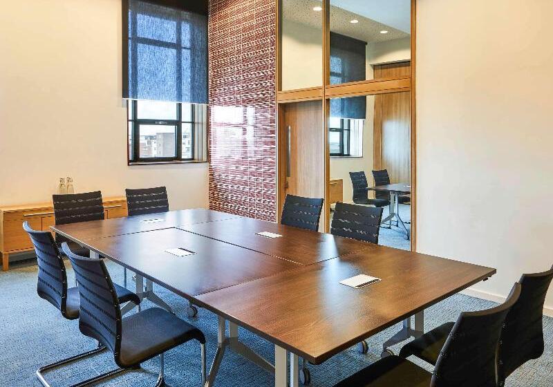 Aparthotel Adagio Liverpool City Centre