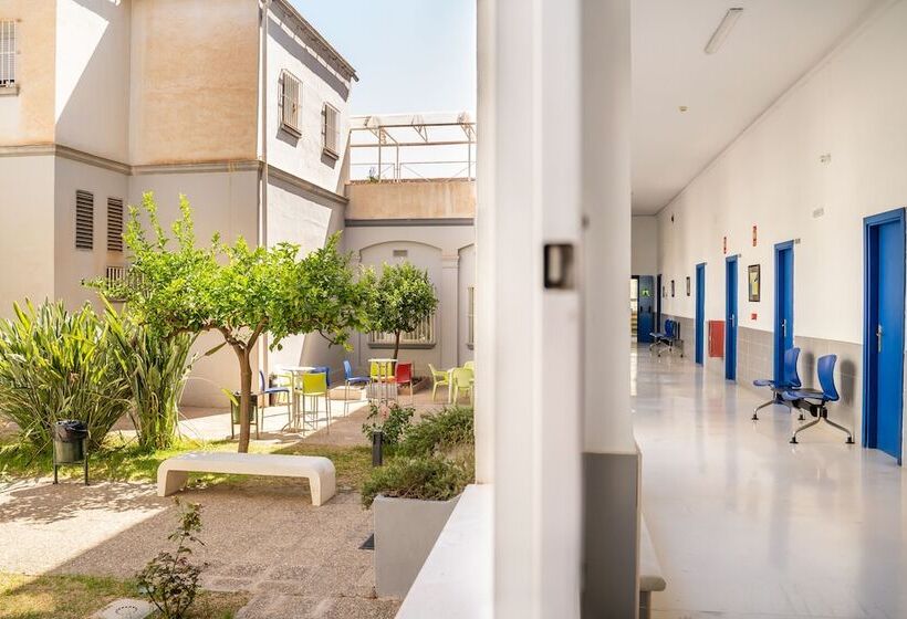 Albergue Inturjoven Malaga