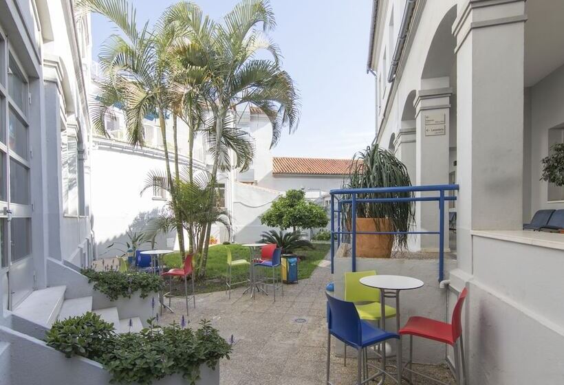 Albergue Inturjoven Malaga