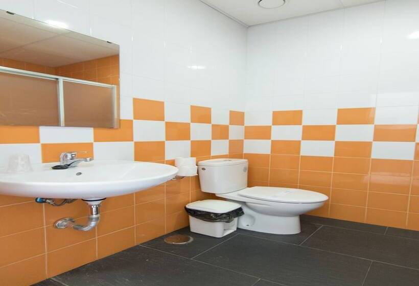 Albergue Inturjoven Malaga