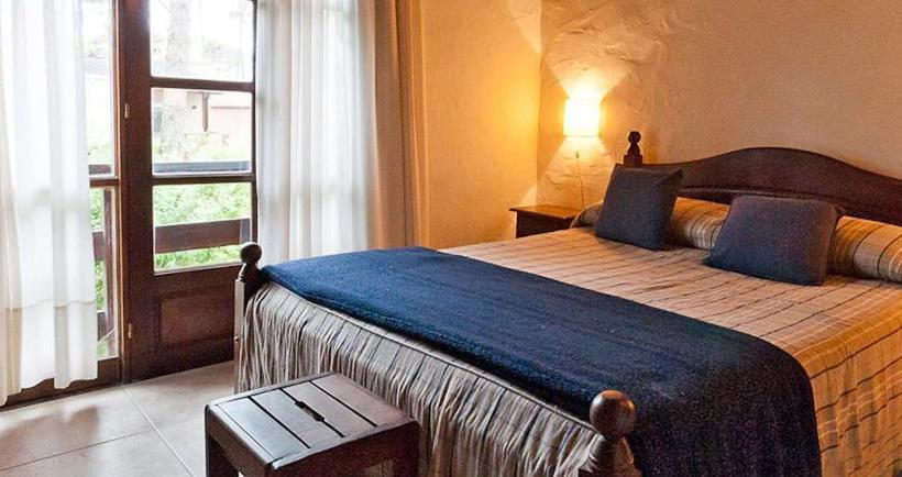 Ayres De Carilo By Hs