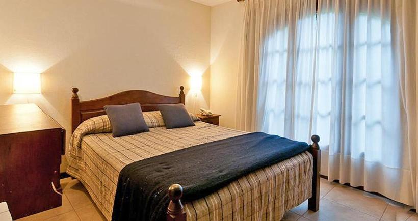 Ayres De Carilo By Hs