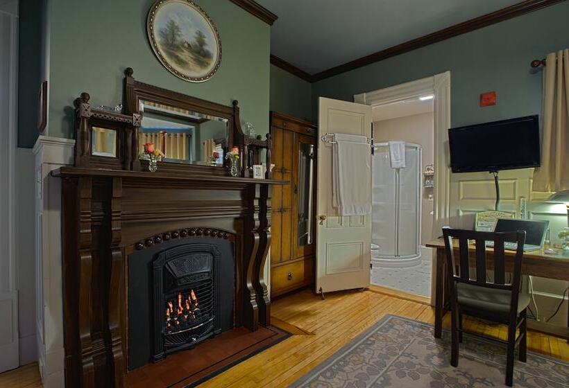 تختخواب و صبحانه Ash Street Inn