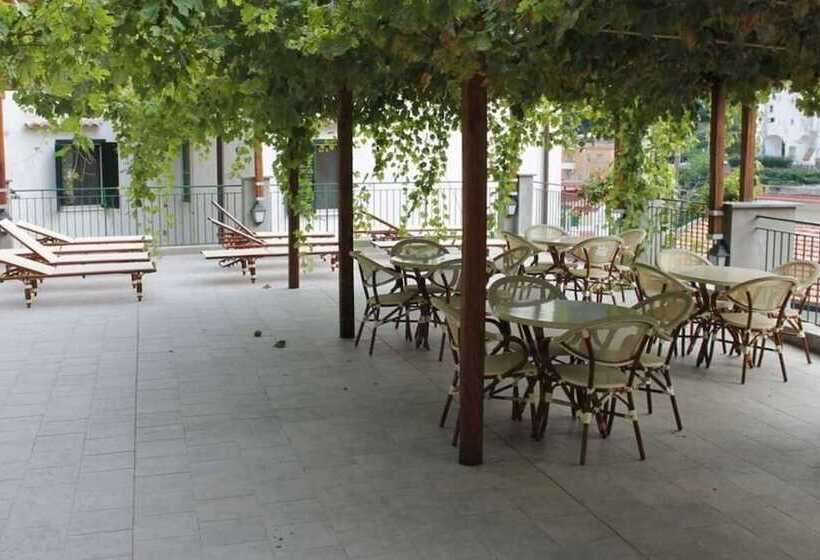 Bed and Breakfast Villa Adriana Amalfi