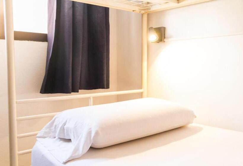 Casa Grande Surf Hostel