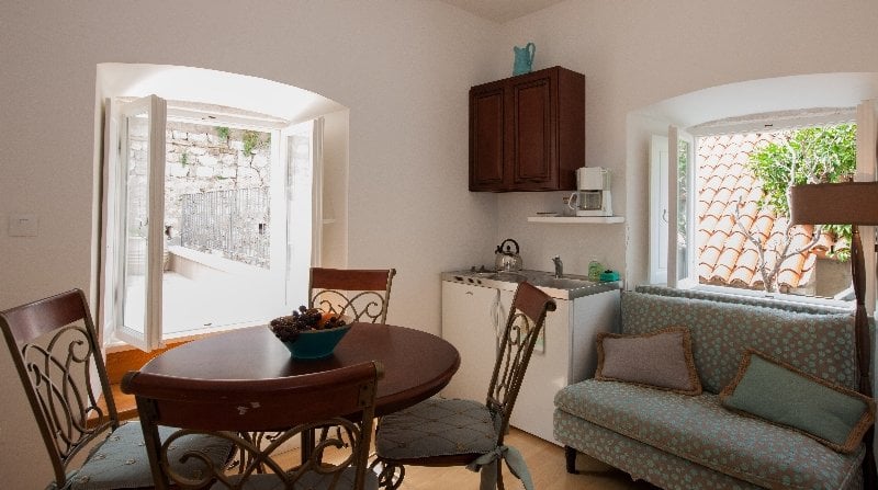 City Center Sunset Apartments