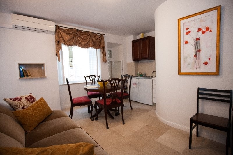 City Center Sunset Apartments