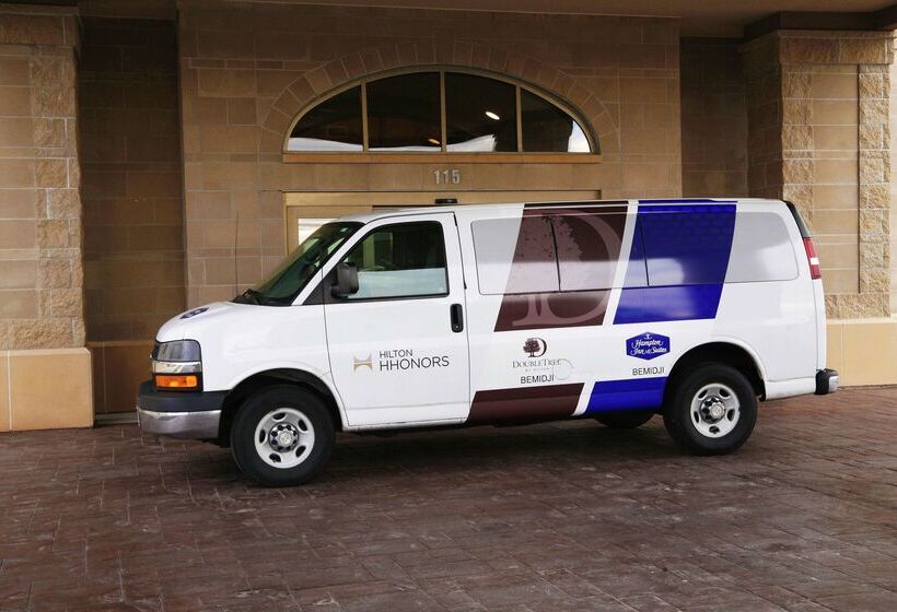 DoubleTree by Hilton Hotel Bemidji