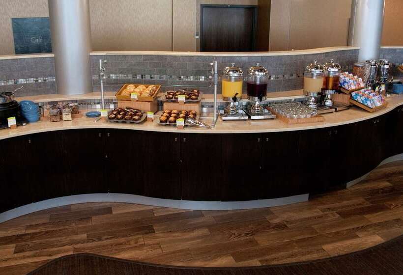 DoubleTree by Hilton Hotel Bemidji