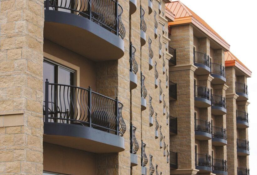 DoubleTree by Hilton Hotel Bemidji