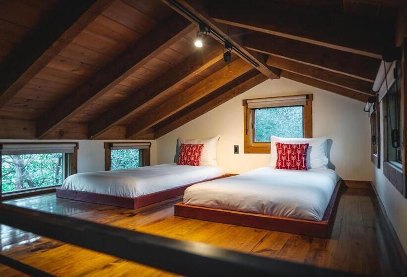 Fireside Resort